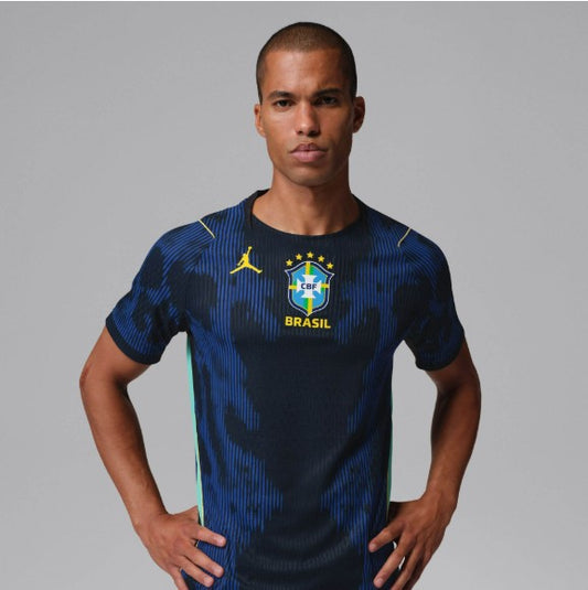 Camisa Brasil Jordan secundária 2024 frente com design vibrante e tecnologia Nike Dri-FIT