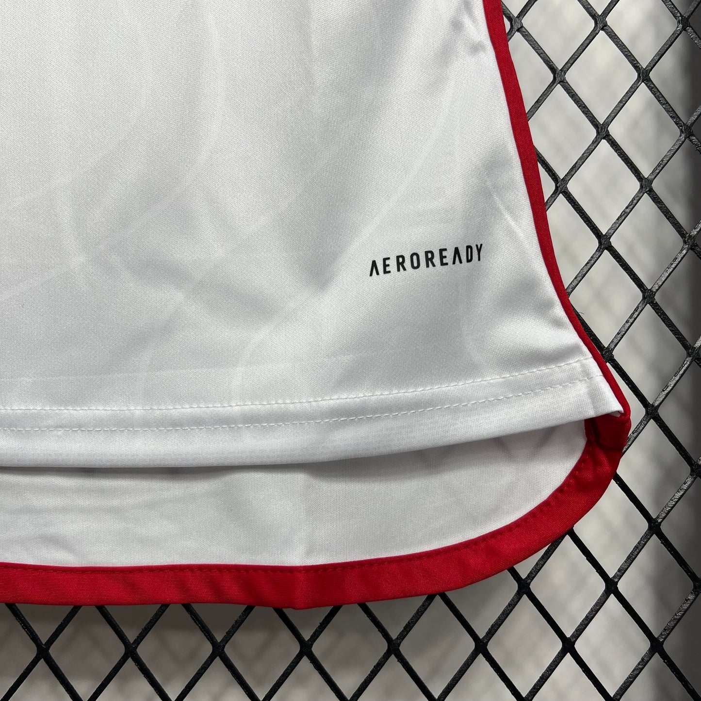 Flamengo 2024/25 Camisola Alternativa Feminina – Modelo Oficial